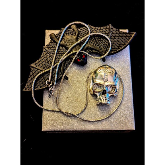 Punk Goth Biker Silver Skull Cross Handmade Pendant Necklace - Picture 1 of 2